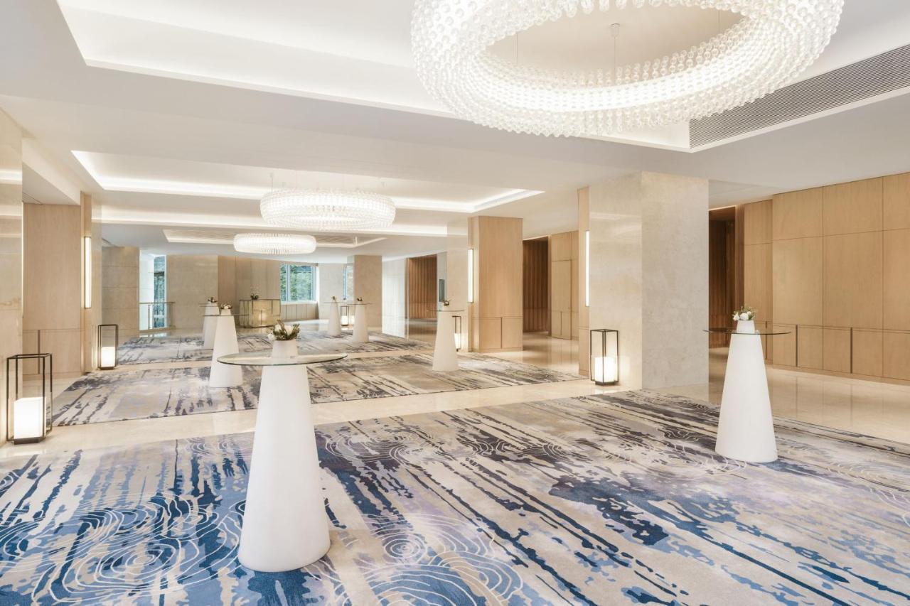 The Westin Financial Street